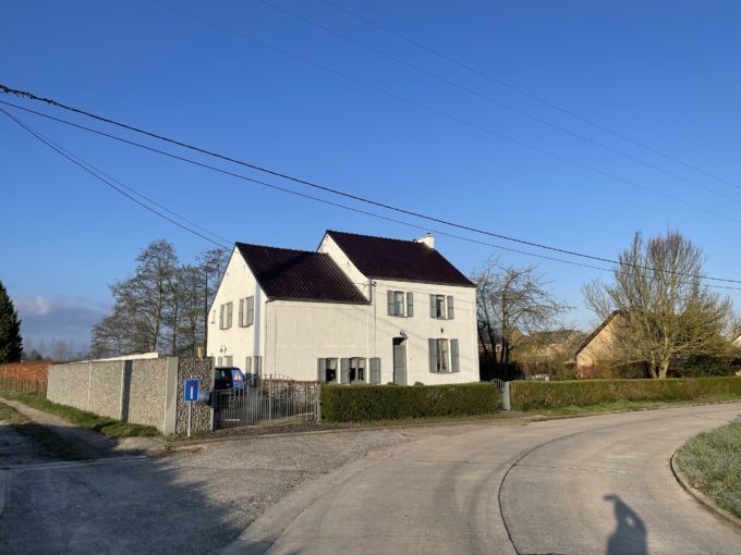 Jolie maison sur un très beau terrain de 15 ares orienté sud