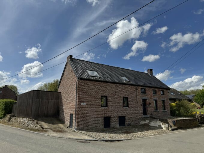 Maison 3 chambres + bureau avec garage et jardin sud-ouest !